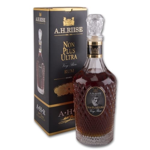 Rum A.H. RIISE Non Plus Ultra 42% 700 ml